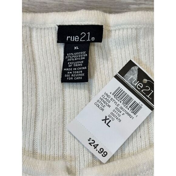 Rue 21 cream, distressed, semi crop sweater size XL - Picture 7 of 9